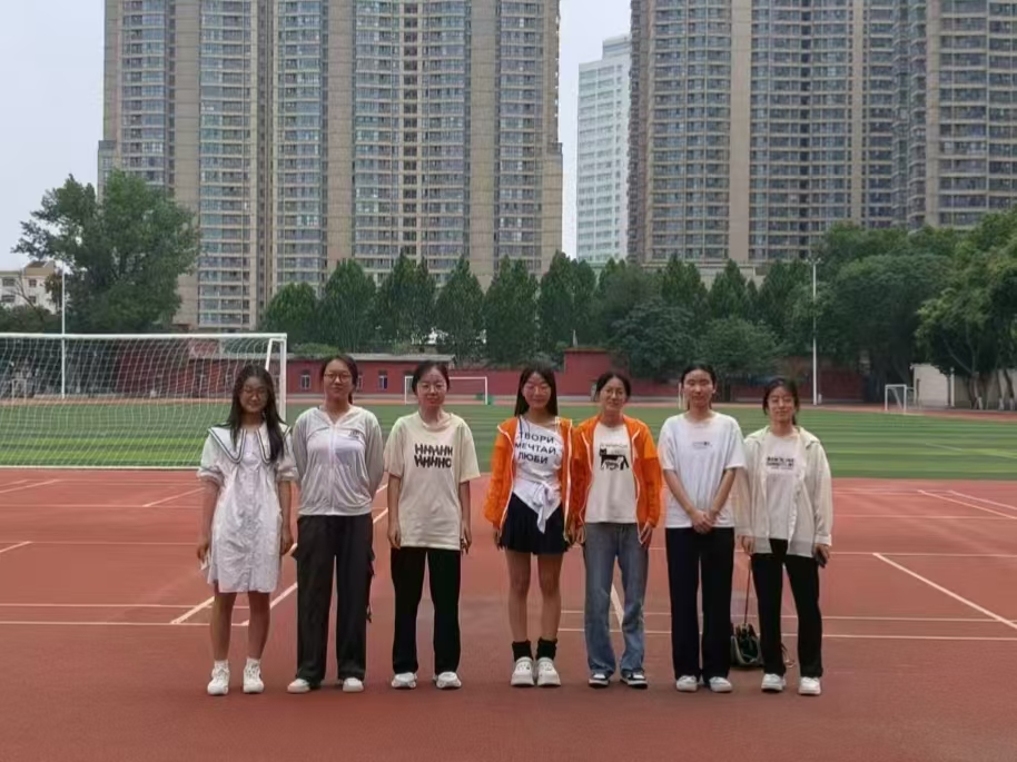 j֣���������������̬����ʵ��