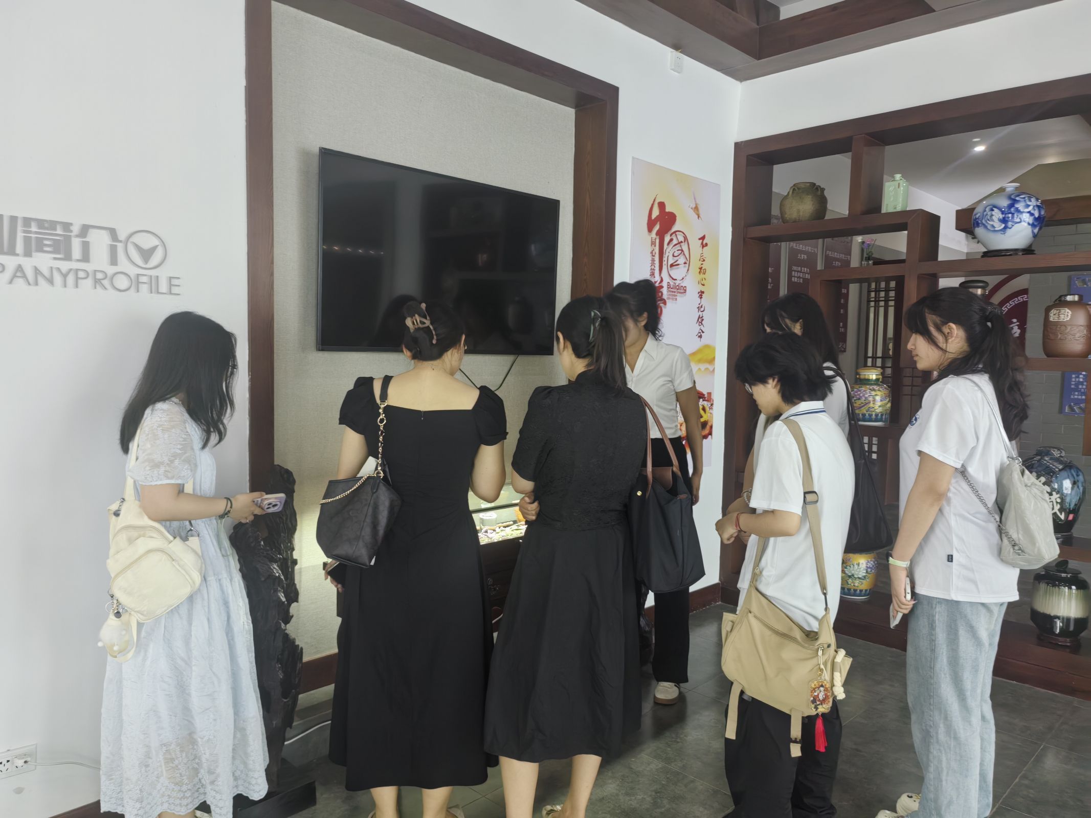 ��ʦѧ��̽�÷��ؾ���ı��ҵ����֮��