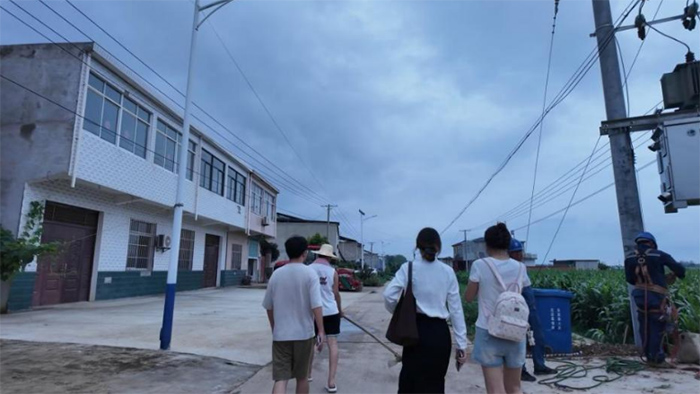 һ��½��Ȥ˵�ܲ��£��ഺЯ�ִ�����