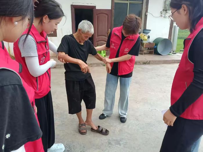 ��ʯ�ഺ���������ϡ���ʯ���ˡ��ϡ����ų���������ʵ���Ŷ�ʵ����ʵ