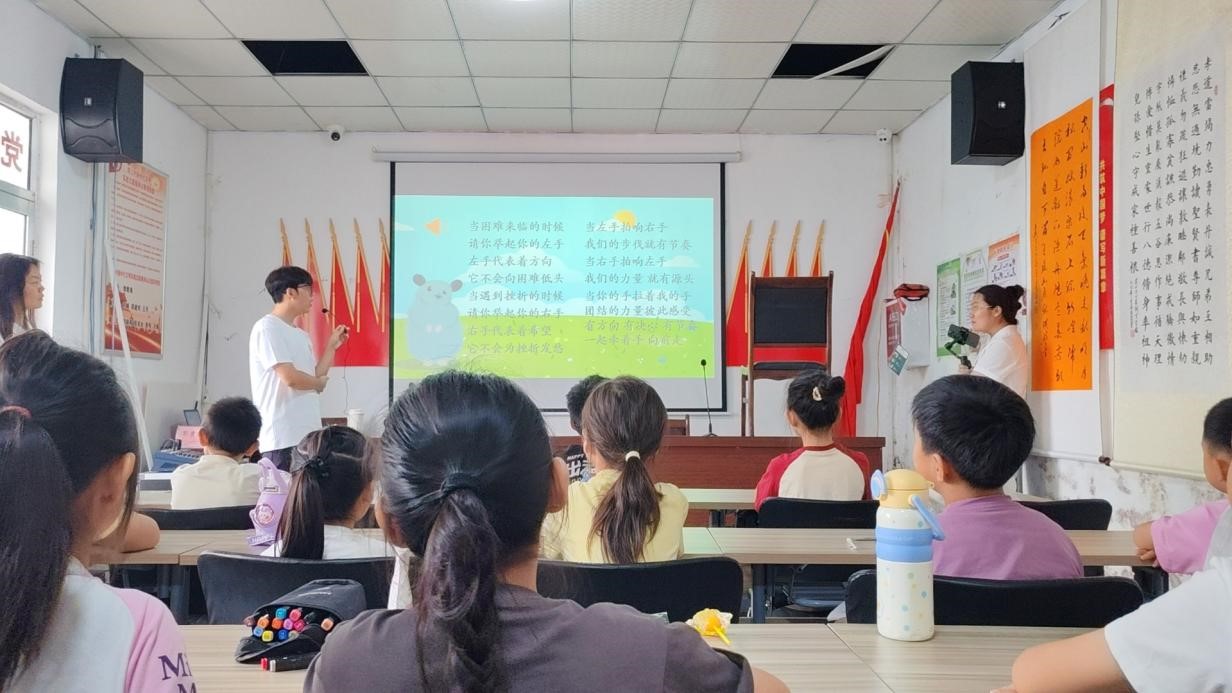 ���͡���������Ժ�ϣ���Mg-Li��δ���������ʵ����������ͯ����