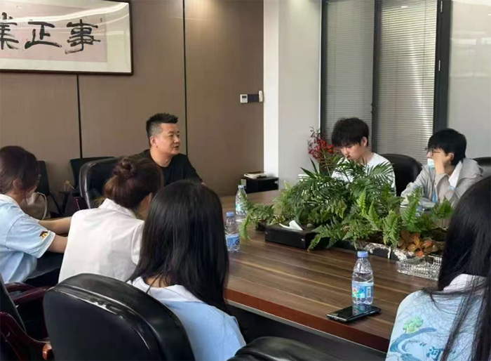 ��Ϫʦ��ѧԺ����ũ���캽�š��߸o��ʵ������У��Эͬ�����ּ��ܸ�������ҵ����