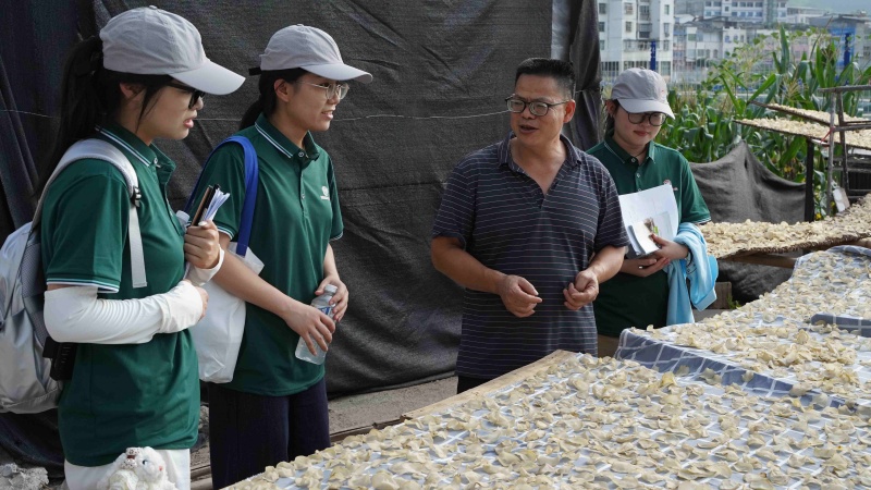 ����Ժѧ�������磺���ո���������� �ഺ����������Ϫ