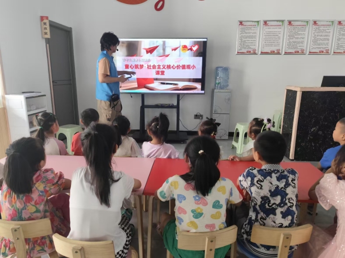 ������|���������Ƽ���ѧұ�𹤳�ѧԺ�Ŷӻ����밮��ͯ���������������ʵ�����ʵ������