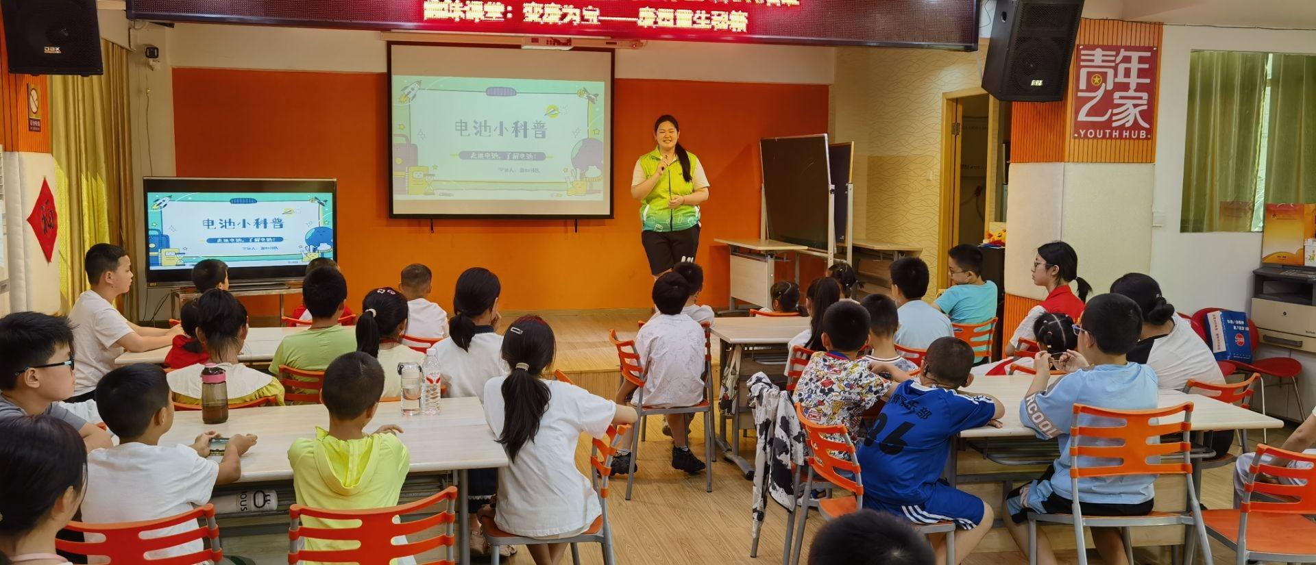 Դ��ʵ�����߽��人�����갮���йܰ࿪չȤζ��ؿ��ջ