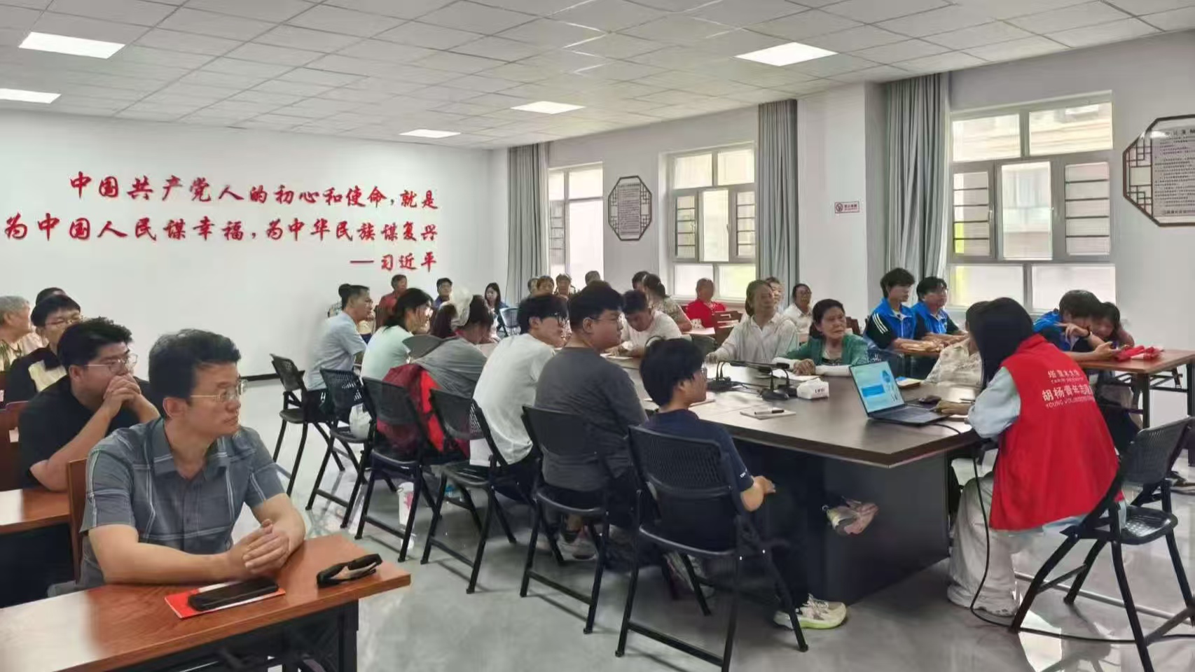  ���ڡ������硱����������������ȫ���ӣ��ഺ�����ػ���������