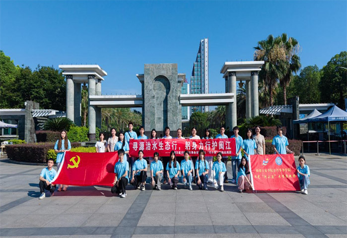 ׷�⡰��С�����������л����� �����ںϡ�������ƽ��̬����������