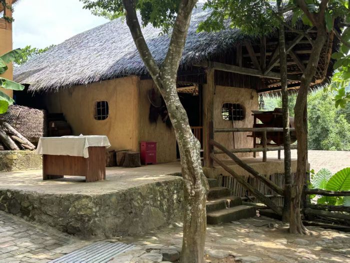 �Ͼ��ƾ���ѧ��̽�ú������ƹȣ�������������Ļ������봫��