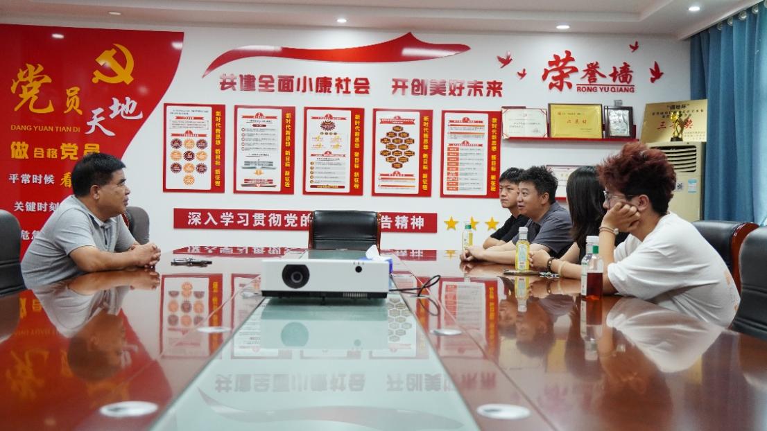 ��Ŀ�Ⲷ׽�������Աʶ�����������