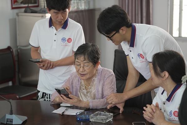 �ӷ����䵽������ƪ������ѧ�ӶԻ��������