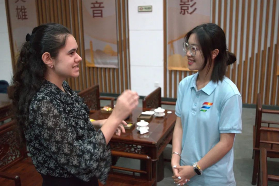 ���򡱡���������³̸��˾糡���绪