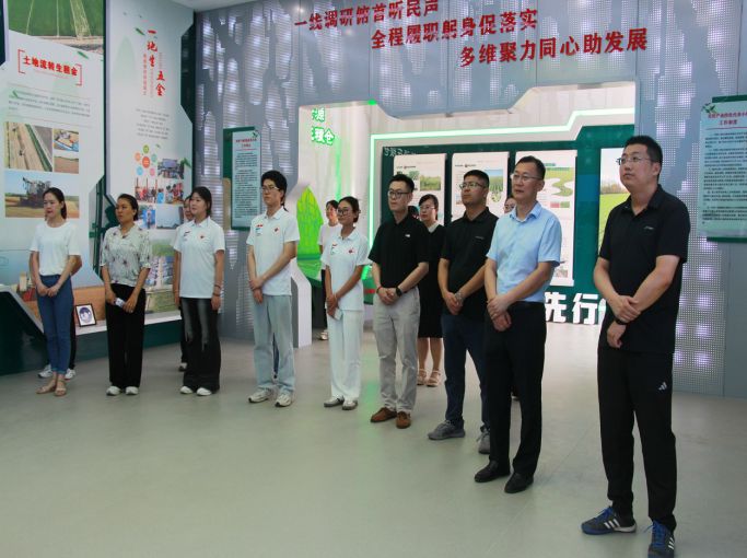 ɽ���ڶ�ҽ�ƴ�ѧ����ѧԺ2025�����ڡ������硱���ʵ����ɹ���չ